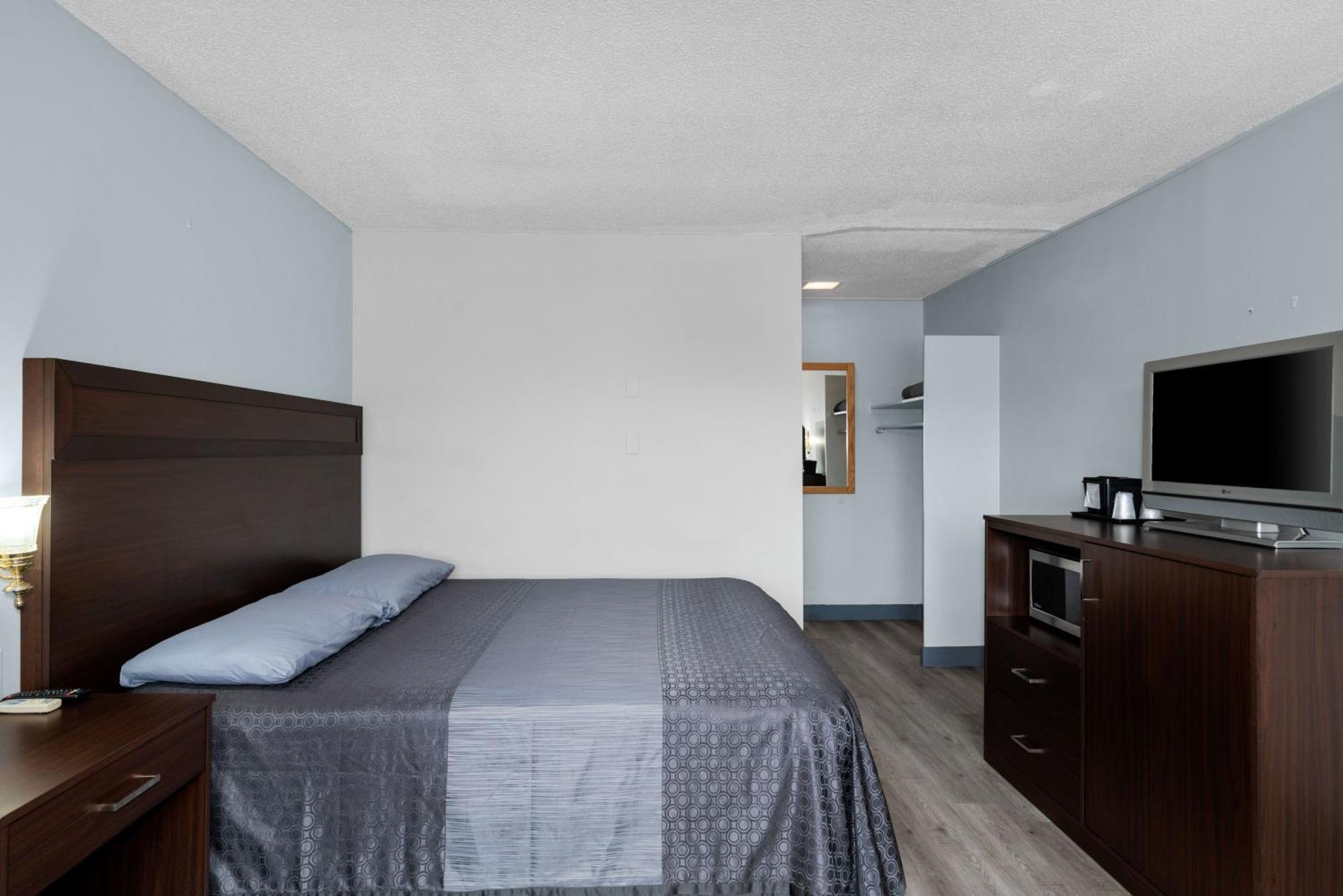 Holiday Lodge Wenatchee Exterior foto